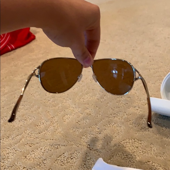 Brand new Oakley sunglasses - Picture 4 of 4